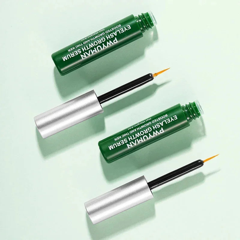 NatureLuxe Lashes